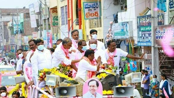 గెల్లు శ్రీనివాస్ నేపథ్యం... 