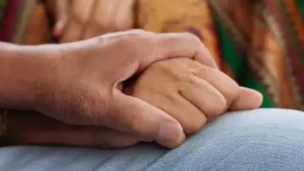 భర్తకు ఐరన్ షాపు భర్తకు ఐరన్ షాపు