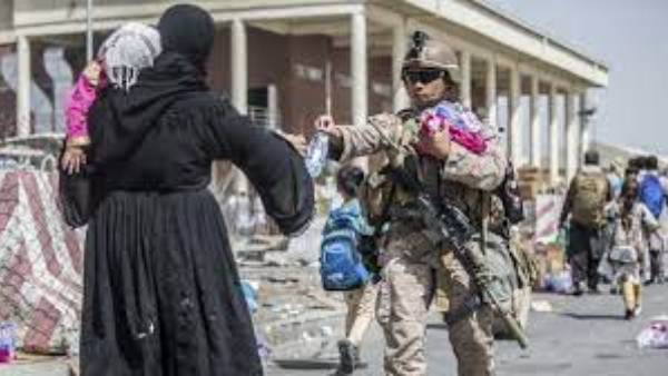 కాబూల్ విమానాశ్రయం దగ్గర దారుణ పరిస్థితులు