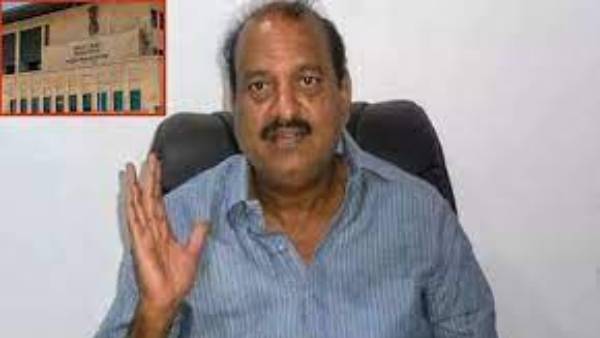 మున్సిపల్ సిబ్బంది కనిపించటం లేదని పోలీసులకు ఫిర్యాదు .. ఇంకా చాంబర్ లోనే జేసీ