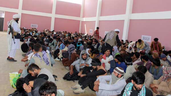 పాకిస్తాన్ వెళ్లే మార్గాలు క్లోజ్