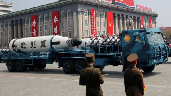 న్యూక్లియర్ రియాక్టర్ క్రియాశీలకం..