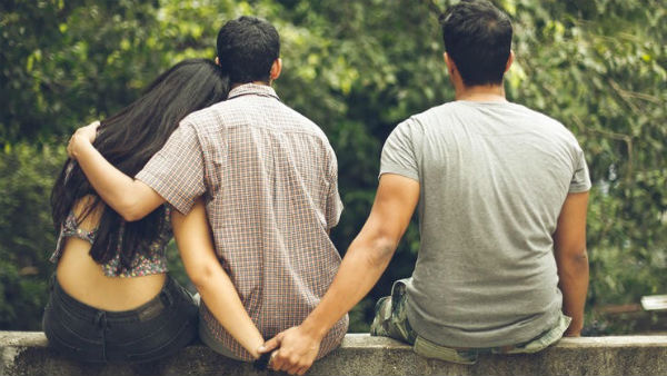 బెండ్ తీసిన మొగుడు.... తీరు మార్చుకోని పెళ్లామ్