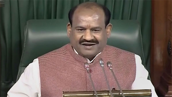 లోక్ సభ స్పీకర్ కే పంపుతారా ? లోక్ సభ స్పీకర్ కే పంపుతారా ?