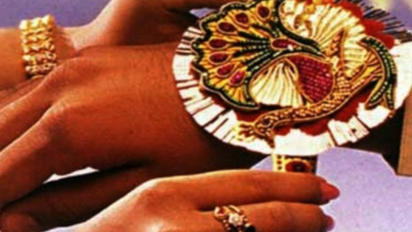  రాఖీ పండుగ రోజు ఏం చేస్తారంటే 