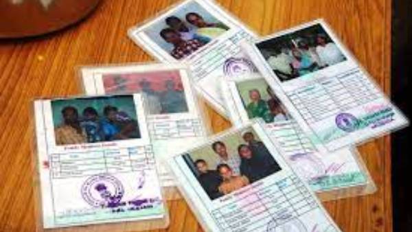  రేషన్ కావాలా ? పింఛన్ కావాలా 