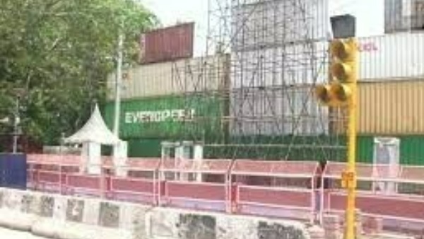 రిపబ్లిక్ డే నాటి హింస నేపధ్యంలో ఆగస్ట్ 15 పై అలెర్ట్ రిపబ్లిక్ డే నాటి హింస నేపధ్యంలో ఆగస్ట్ 15 పై అలెర్ట్