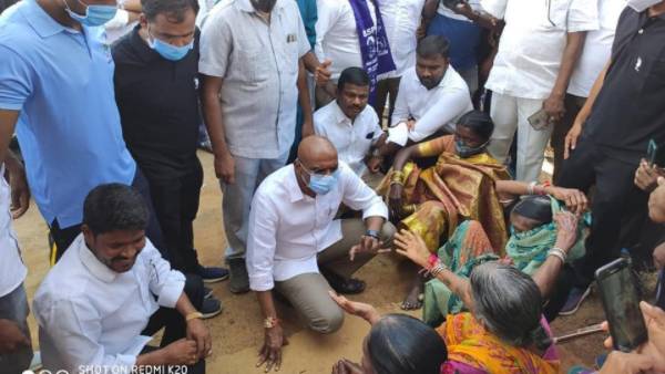 బీఎస్పీ రిస్క్ చేస్తుందా... బీఎస్పీ రిస్క్ చేస్తుందా...