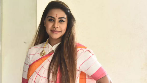 కాంట్రవర్సీ కామెంట్స్.. కాంట్రవర్సీ కామెంట్స్..