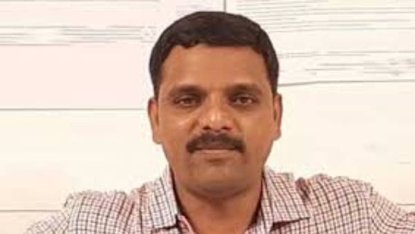 ఇటీవలే టీఆర్ఎస్ సోషల్ మీడియా కన్వీనర్ల కేసు....