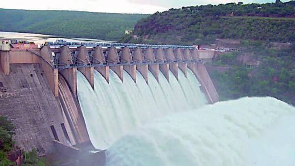  శ్రీశైలం ప్రాజెక్టు విద్యుత్ ఉత్పత్తిపై పదేపదే లేఖాస్త్రాలు 