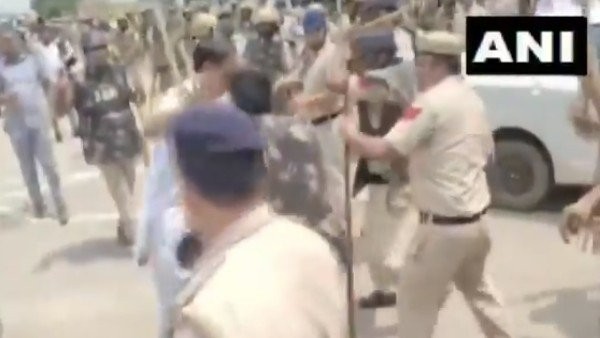 Karnal: lathi-charge on protesters: farmers issue call for closure of all highways in Haryana, Rahul Gandi fires at centre. Karnal: lathi-charge on protesters: farmers issue call for closure of all highways in Haryana, Rahul Gandi fires at centre.