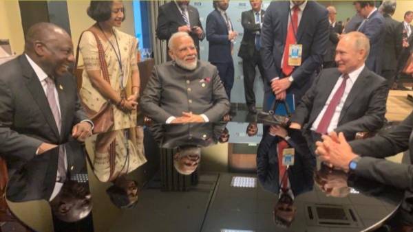 తాలిబన్ల సర్కార్ ప్రకటన తాలిబన్ల సర్కార్ ప్రకటన