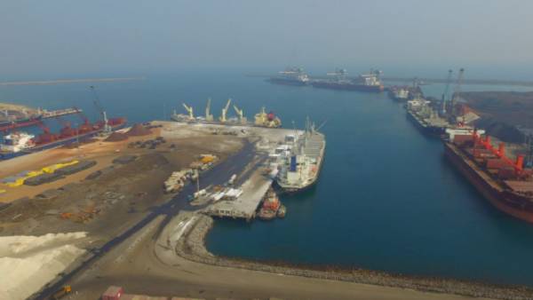  గంగవరం పోర్టుపై అదానీ కన్ను
