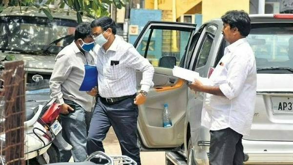 ఫైబర్ నెట్ లో తొలి అరెస్ట్