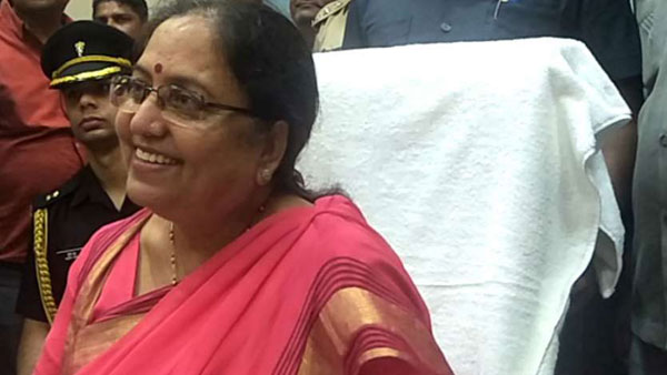 ముఖ్యమంత్రుల మార్పుతో..