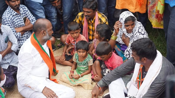 బండి యాత్రతో బీజేపీ శ్రేణుల్లో కొత్త ఉత్సాహం
