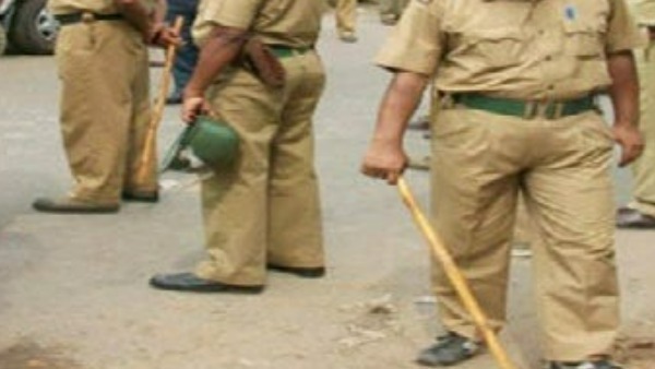 వ్యాపారుల భేటీ.. వ్యాపారుల భేటీ..