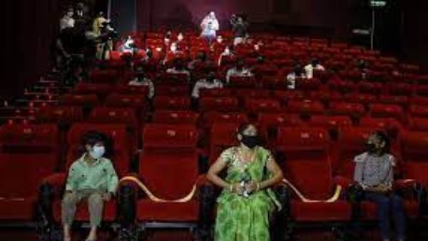 సినిమా టిక్కెట్ల పైన పూర్తిగా ప్రభుత్వ నియంత్రణ