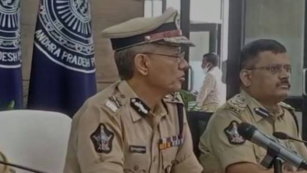 పారదర్శకత, జవాబుదారీ తనం,సత్వర న్యాయం గీటురాళ్ళు పారదర్శకత, జవాబుదారీ తనం,సత్వర న్యాయం గీటురాళ్ళు