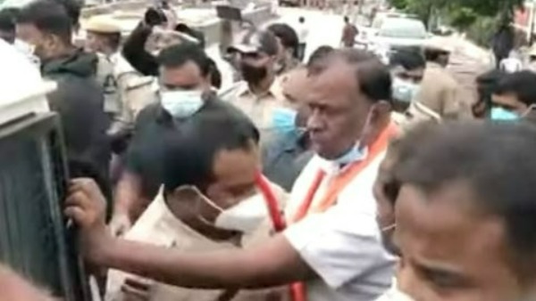 అసలేంటీ వివాదం