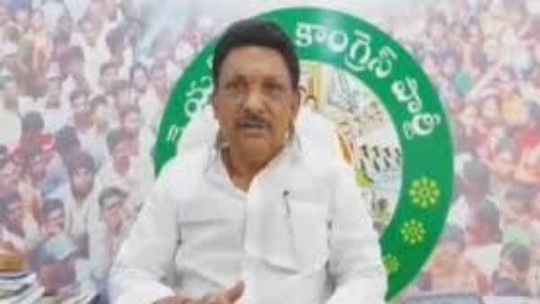 జనసేన కార్యకర్తల గురించి మెగా హీరోలే చెప్పారు