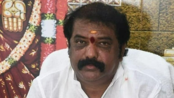  దొంగలు ,స్మగ్లర్లు, మోసగాళ్ళు అంటూ టీడీపీ ధ్వజం 