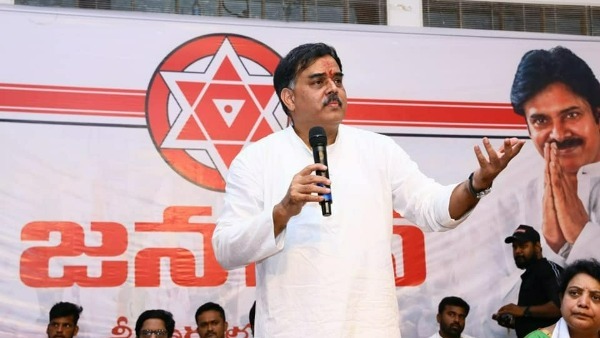 పవన్ కళ్యాణ్ అప్పుడే ఢిల్లీ పెద్దలతో మాట్లాడారు పవన్ కళ్యాణ్ అప్పుడే ఢిల్లీ పెద్దలతో మాట్లాడారు