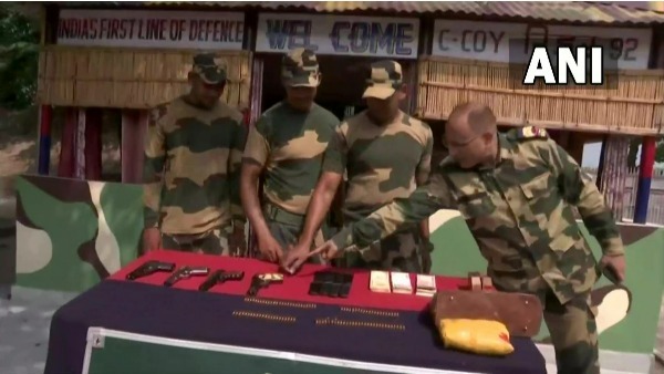 శ్రీనగర్ లో ఉగ్రవాద స్థావరాన్ని చేదించిన పోలీసులు , భద్రతా సిబ్బంది