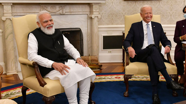 65 గంటల్లో 24 మీట్ంగ్స్