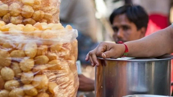 ఆడపిల్లల పట్ల మారుతున్న సమాజ వైఖరి... ఆడపిల్లల పట్ల మారుతున్న సమాజ వైఖరి...