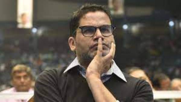 ప్రశాంత్ కిషోర్ ఎంట్రీని వ్యతిరేకిస్తున్న సీనియర్లు ప్రశాంత్ కిషోర్ ఎంట్రీని వ్యతిరేకిస్తున్న సీనియర్లు