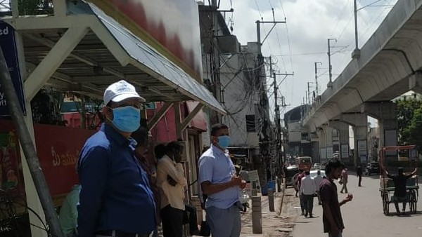 నాడు వీహెచ్ చేసిన పని.. నాడు వీహెచ్ చేసిన పని..