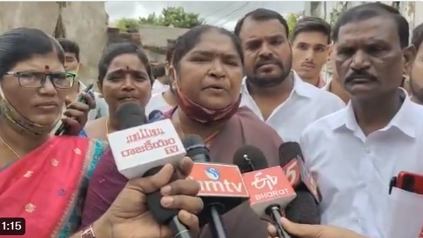 ఇలా వెలుగులోకి....