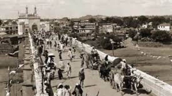 రజాకార్ల హింస,దౌర్జన్యాలు..