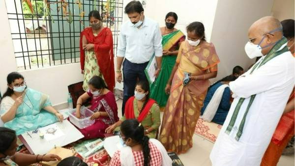 ఎలా చేస్తారు అని పూర్తి సమాచారం తెలుసుకున్న టీటీడీ ఈవో ఎలా చేస్తారు అని పూర్తి సమాచారం తెలుసుకున్న టీటీడీ ఈవో