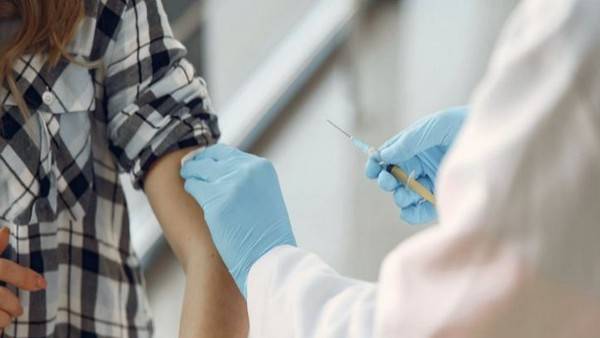  భారతీయులకు స్పెషల్ ఆంక్షలు