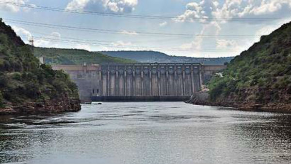 జలసౌధలో కేఆర్ఎంబీ భేటీ .. బలంగా వాదనలు వినిపించిన ఇరు రాష్ట్రాలు జలసౌధలో కేఆర్ఎంబీ భేటీ .. బలంగా వాదనలు వినిపించిన ఇరు రాష్ట్రాలు