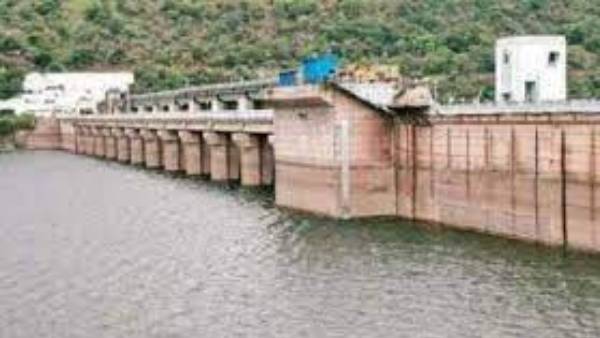 తెలంగాణా అభ్యంతరం వ్యక్తం చేస్తున ప్రాజెక్ట్ లపై వాదనలు