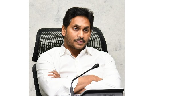 ల్యాండ్‌ రికార్డుల అప్‌డేషన్‌ జరగాలి