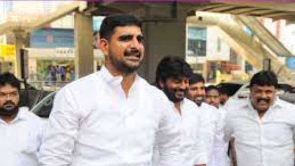 టీఆర్ఎస్ నేత పాడి కౌశిక్ రెడ్డికి చేదు అనుభవం.. టీఆర్ఎస్ నేత పాడి కౌశిక్ రెడ్డికి చేదు అనుభవం..