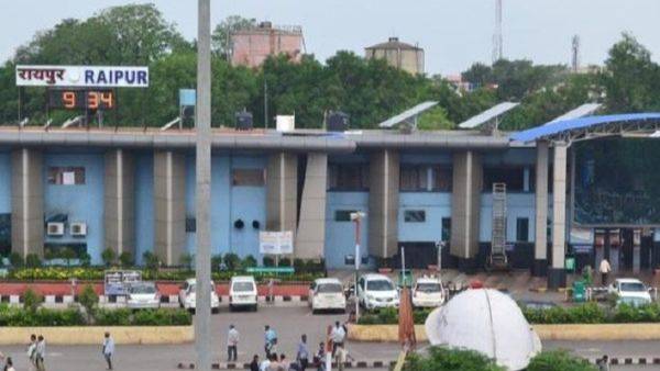 Blast at Raipur railway station ..Four CRPF personnel injured