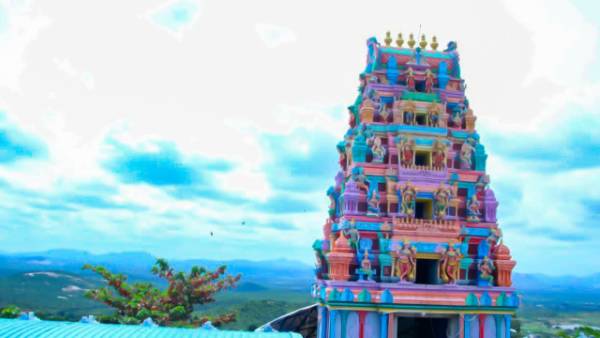  ఫస్ట్ టైమ్ ప్రభుత్వం తరపున గంగమ్మకు పట్టు వస్త్రాలు