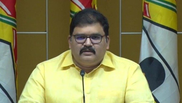తనకేం జరిగినా.. సీఎం, డీజీపీలదే బాధ్యతంటూ పట్టాభి వీడియో