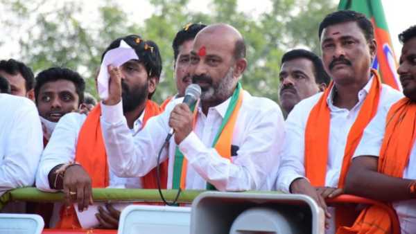 కేసీఆర్‌కు ట్రిపుల్ ఆర్ సినిమా చూపిస్తం..: బండి సంజయ్