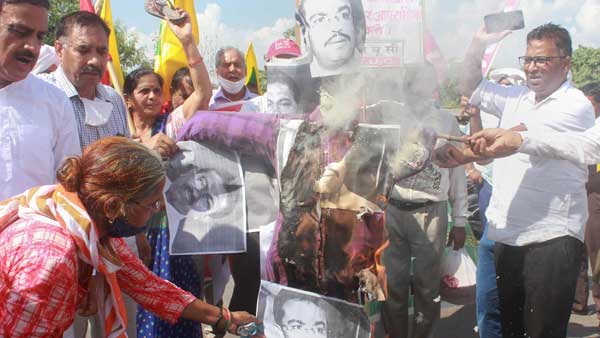 ఓ స్కూల్ కుస్తీ పోటీల్లో ఆదివారం ఆశిష్ మిశ్రా ఉన్నాడన్న అజయ్ మిశ్రా ఓ స్కూల్ కుస్తీ పోటీల్లో ఆదివారం ఆశిష్ మిశ్రా ఉన్నాడన్న అజయ్ మిశ్రా