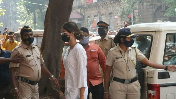 అనన్య పాండే విచారణతో కేసులో కొత్త కోణాలు 