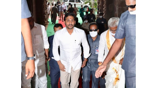  కాలినడక భక్తుల కోసం రూ. 25 కోట్లతో నిర్మాణం