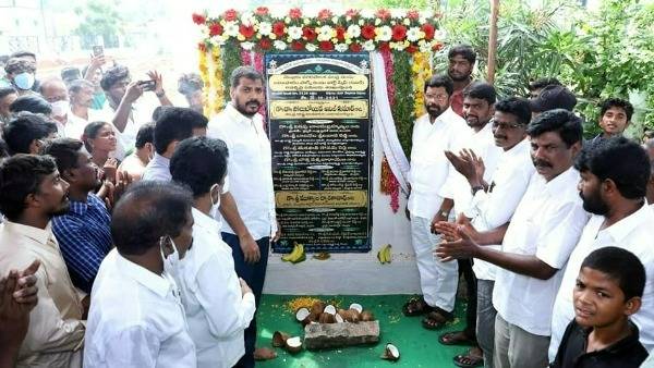 విమర్శల వేడి..