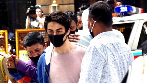  ఆర్యన్ ఖాన్ డ్రగ్స్ కేసులో ఏం జరిగింది ?